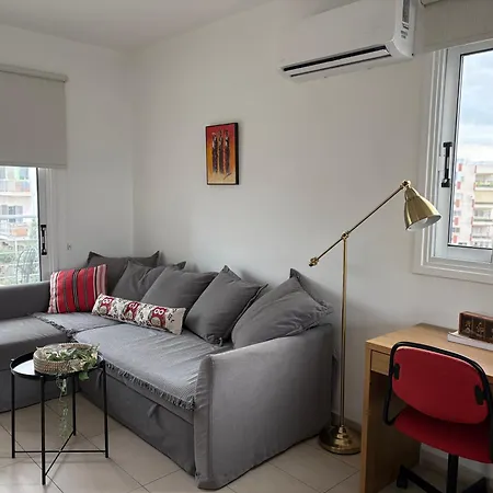 Cozy With Views דירה *