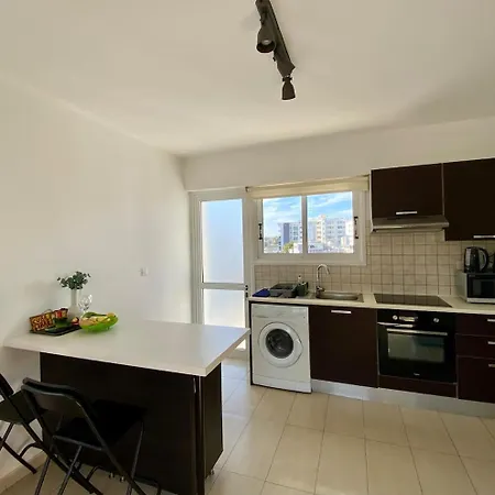 Apartment Cozy One Bedroom In Nicosia