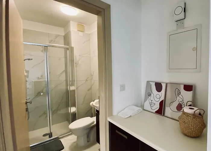 Cozy With Views Lägenhet *